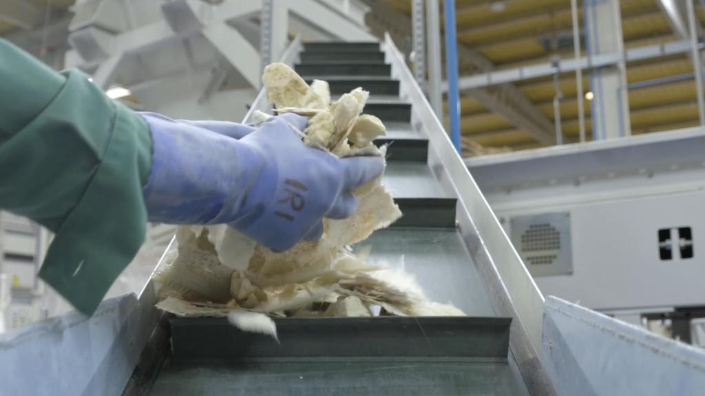 Proceso de reciclaje de palas eólicas