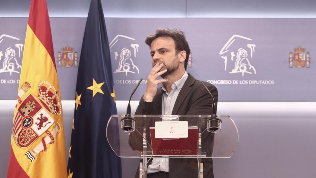 Jaume Asens, presidente del Grupo Parlamentario de Unidas Podemos, en rueda de prensa desde el Congreso.