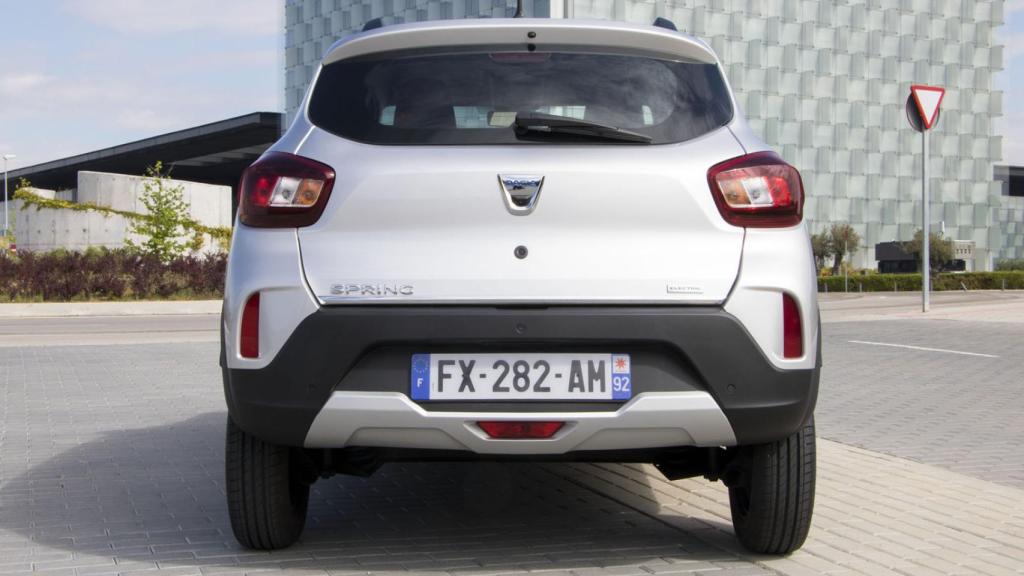 Su enfoque es de un coche urbano.