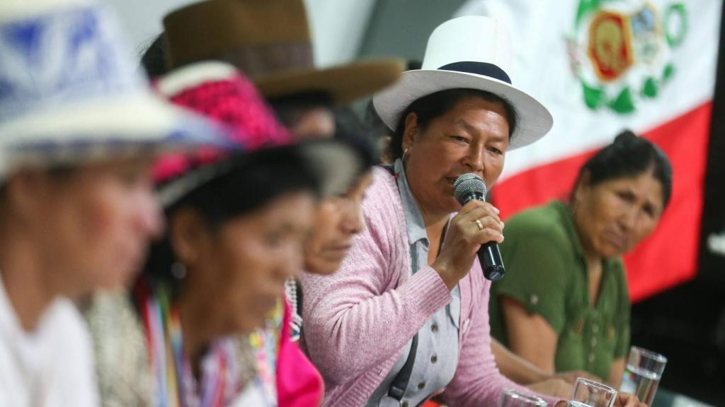 En Lima, reunión con Ministro de Justicia, 2019.
