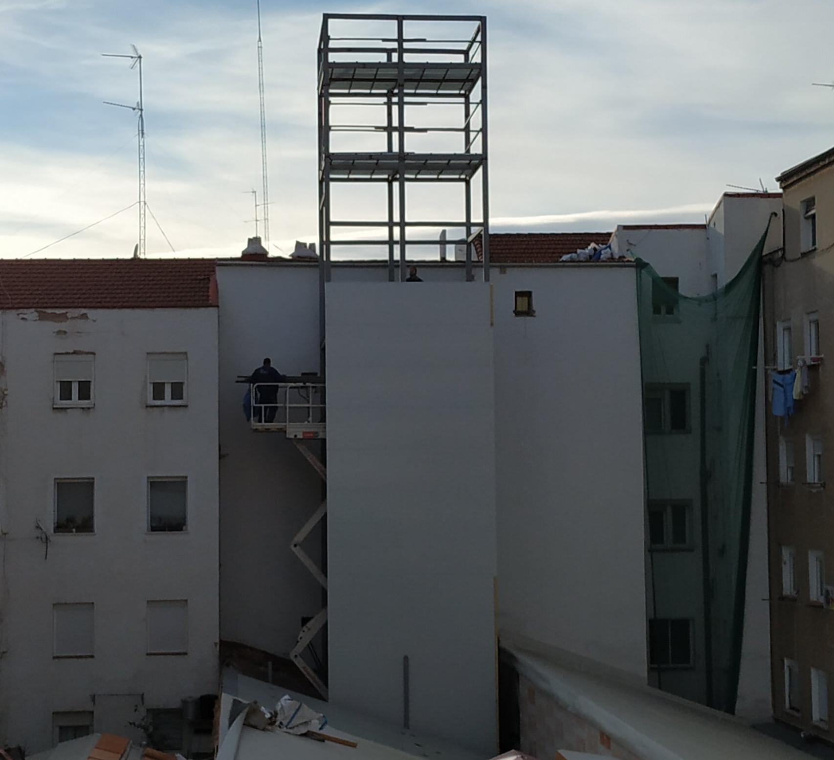 Chimenea de las 38 cocinas de Prosperidad. Foto cedida por @18Obras.