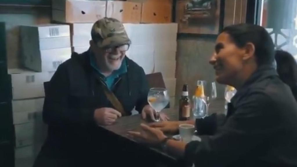 Manuel García Torres durante su conversación con Monasterio.