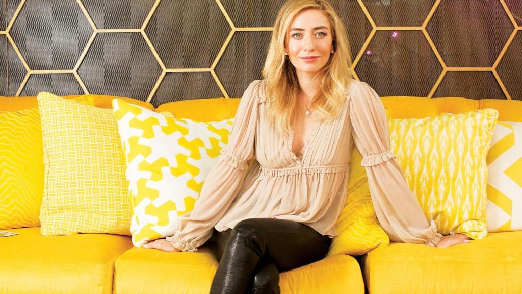 La directiva de Bumble Whitney Wolfe.