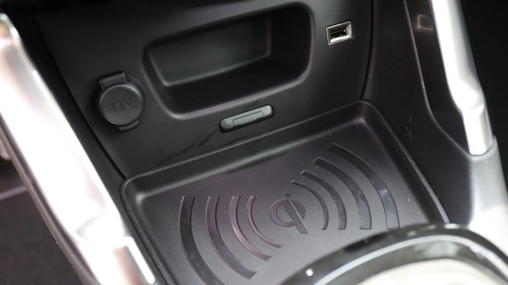 El nuevo Citroën C3 Aircross 2021 cuenta con carga inalámbrica.