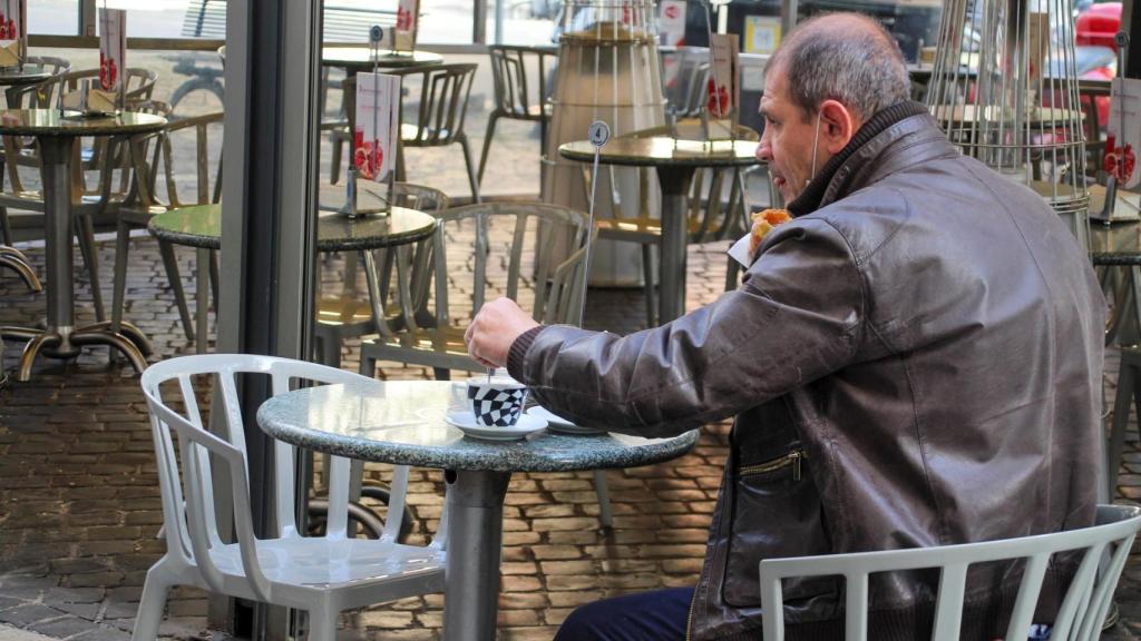 Los bares y restaurantes ya pueden abrir en Italia.