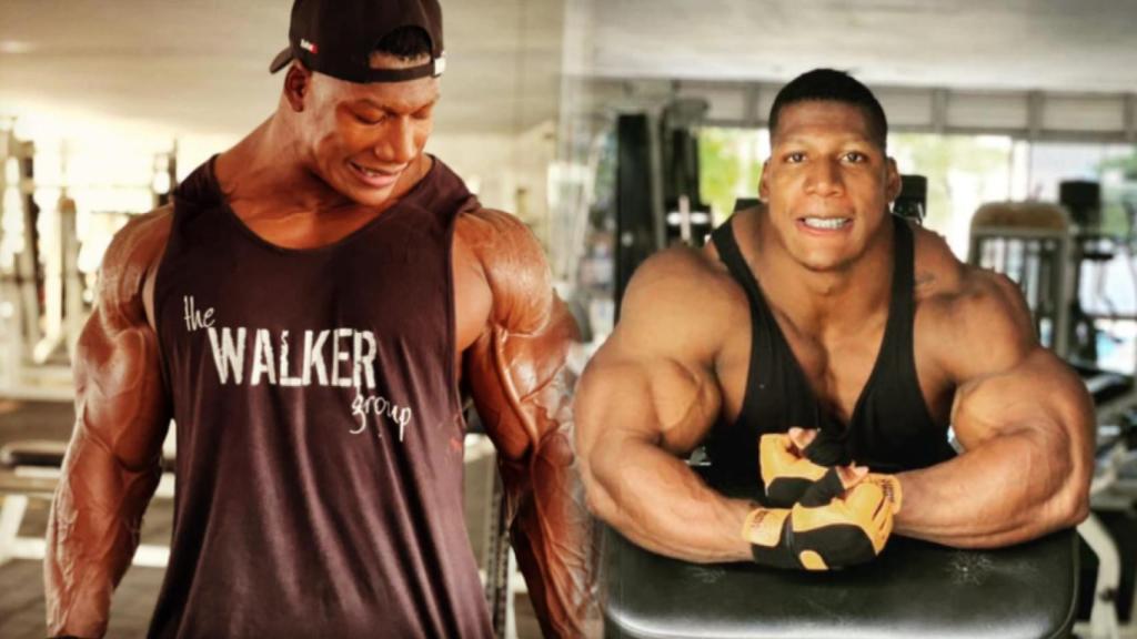 Rubiel Mosquera, en dos fotografías en las que demuestra que tiene el cuello más grande del mundo entre los culturistas