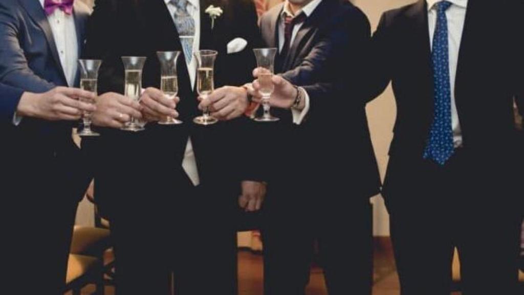 En el centro, Juan Roca Junior, el hijo del cerebro del caso Malaya.