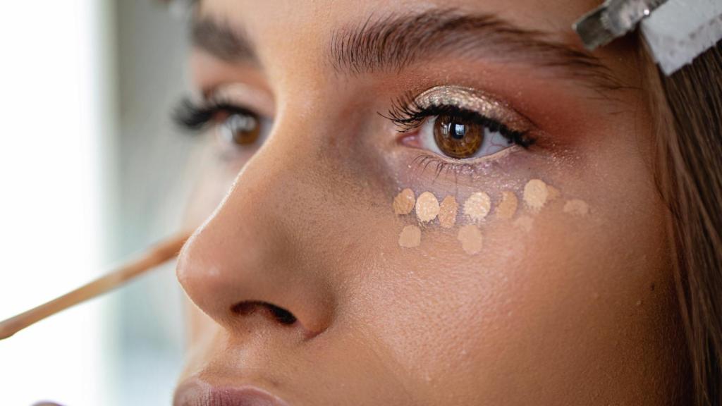 El maquillaje perfecto (con mascarilla) para este verano.