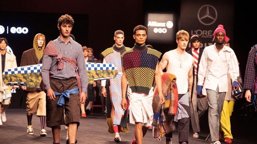 Su colección cuenta con un punto eco, estando elaborado con tejidos sostenibles.