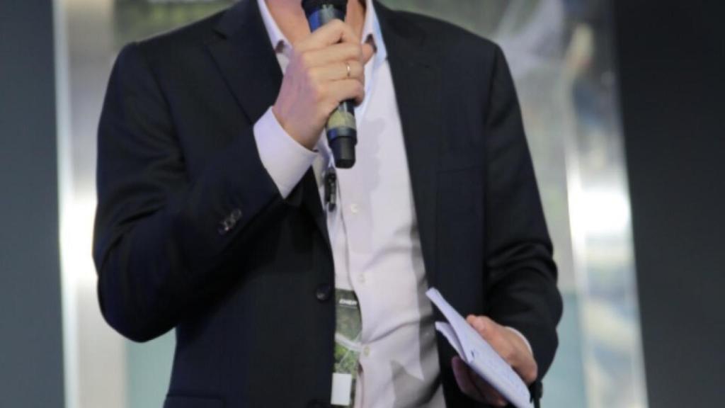 Enrique Montañés en una intervención.