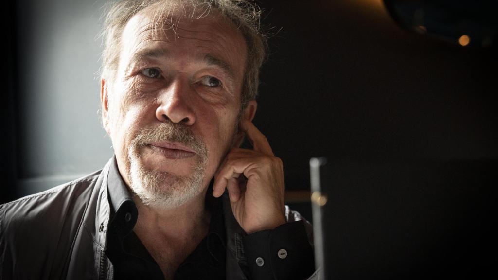 Nacho García Vega sigue en activo: está componiendo canciones para un nuevo disco.