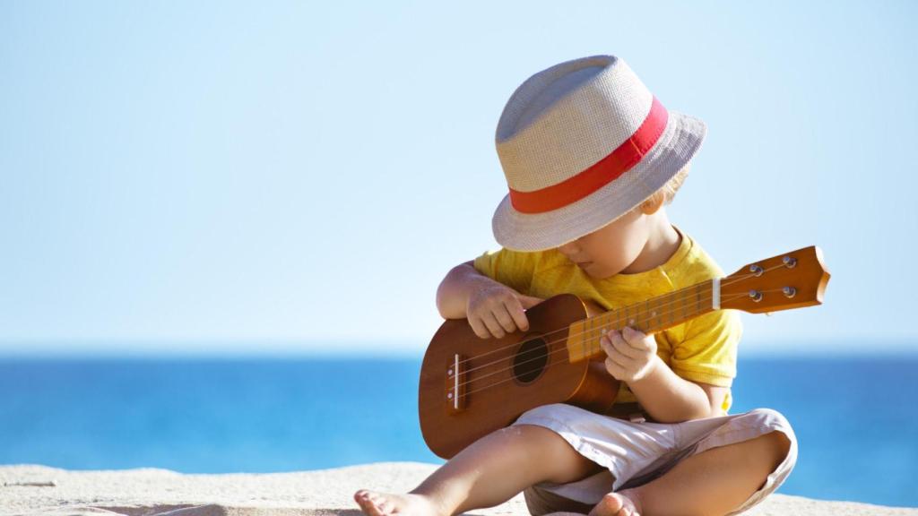 Caer del guindo o por qué escribo música para niños