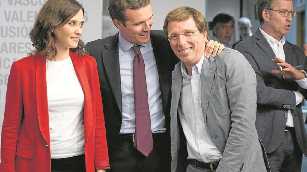 Ayuso, Casado y Almeida, en una imagen de 2019.