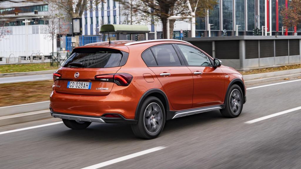 El Fiat Tipo es un coche de tamaño medio (compacto) con un enfoque urbano.