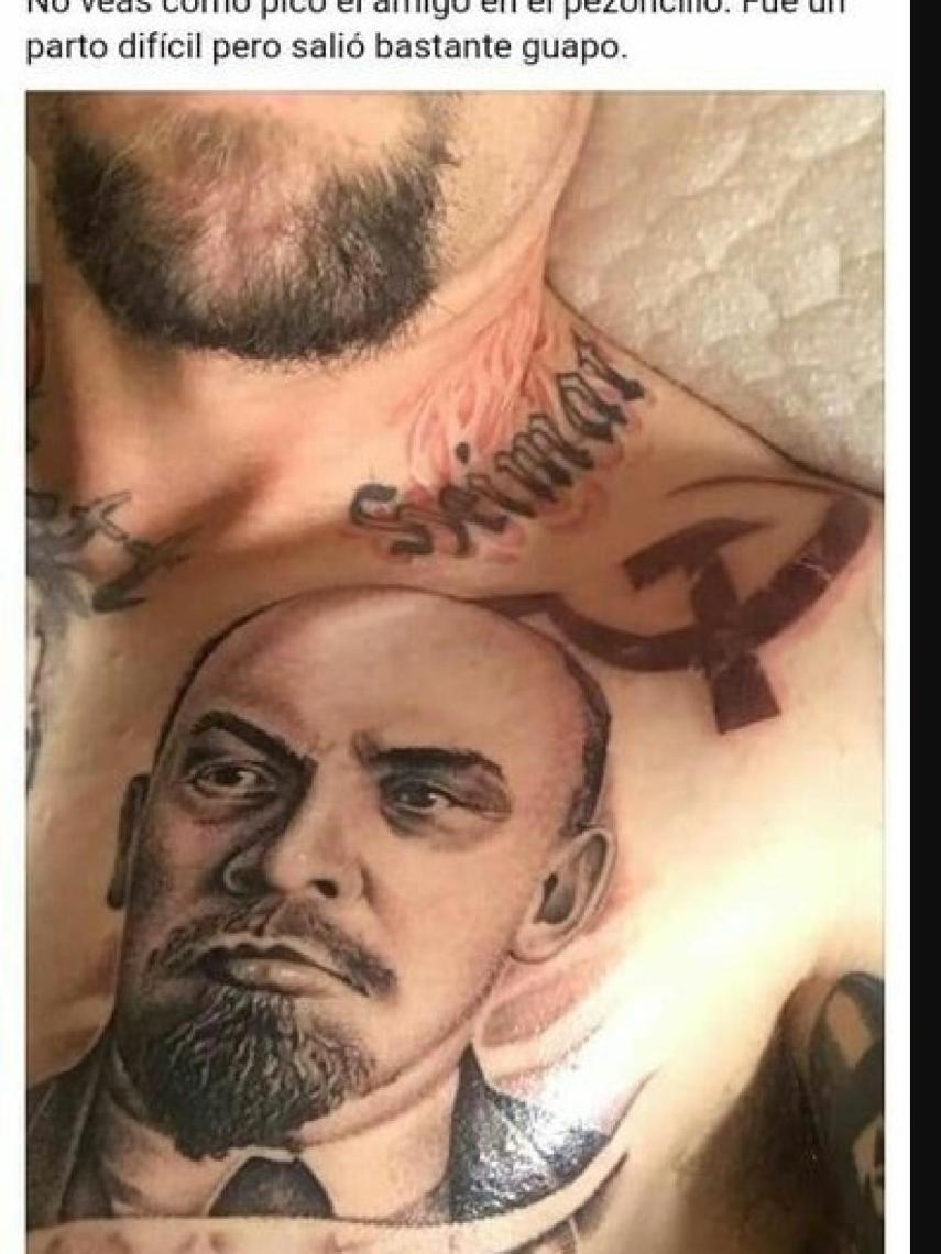 David Saavedra comparte sus tatuajes en una red social.