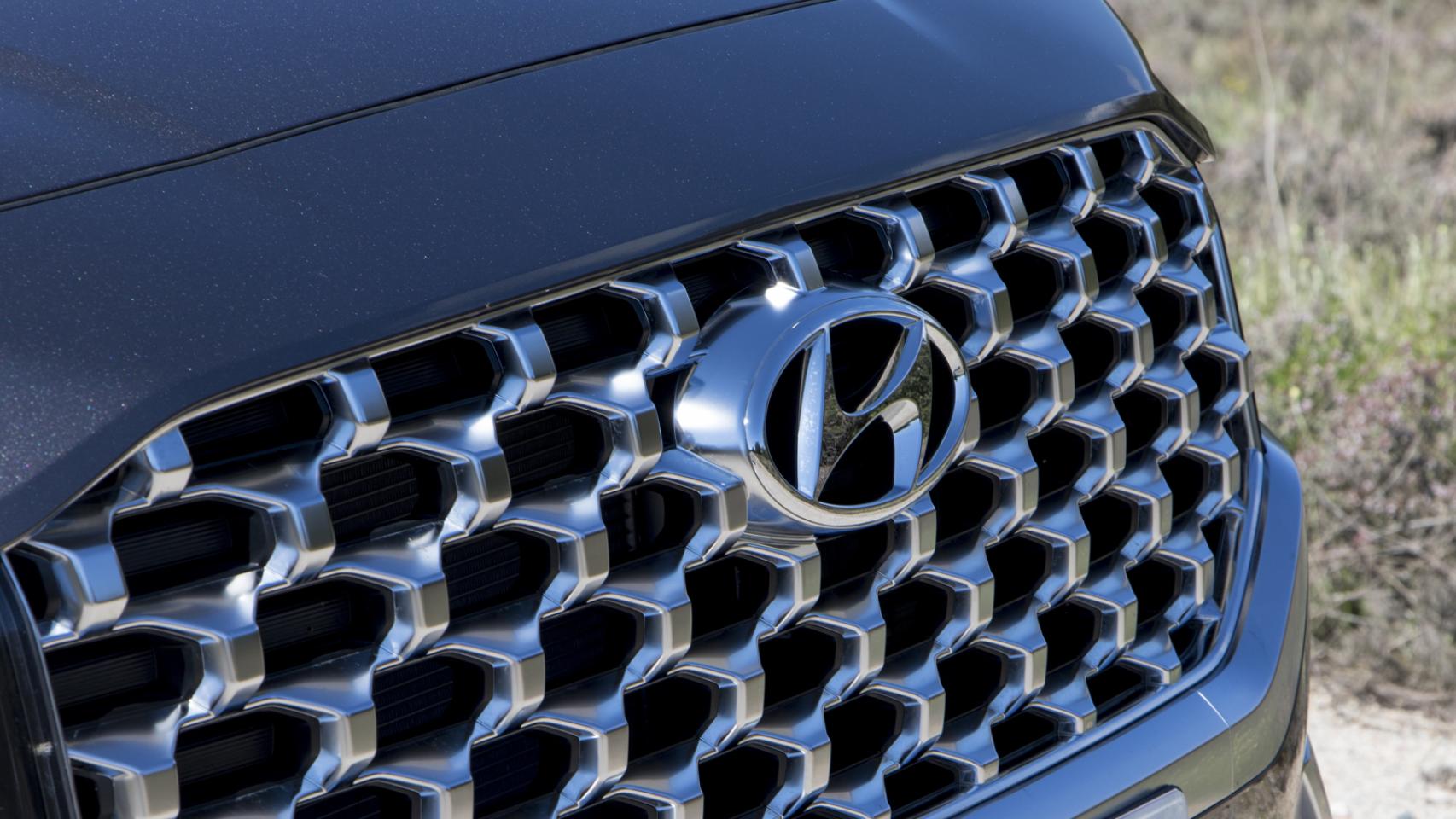 Galería de fotos del nuevo Hyundai Santa Fe, un SUV grande de siete plazas y con motores híbridos