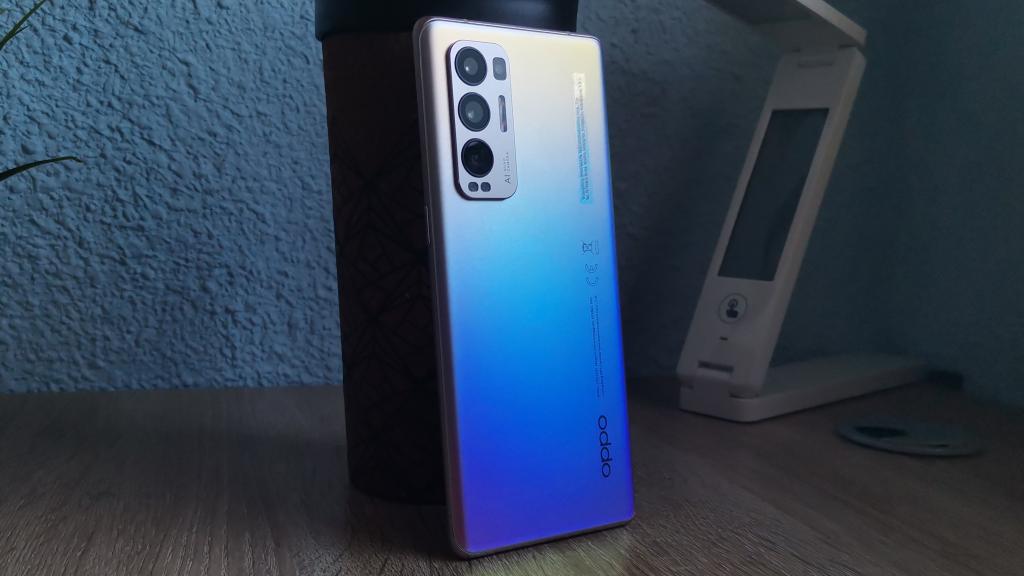 Oppo Find X3 Neo