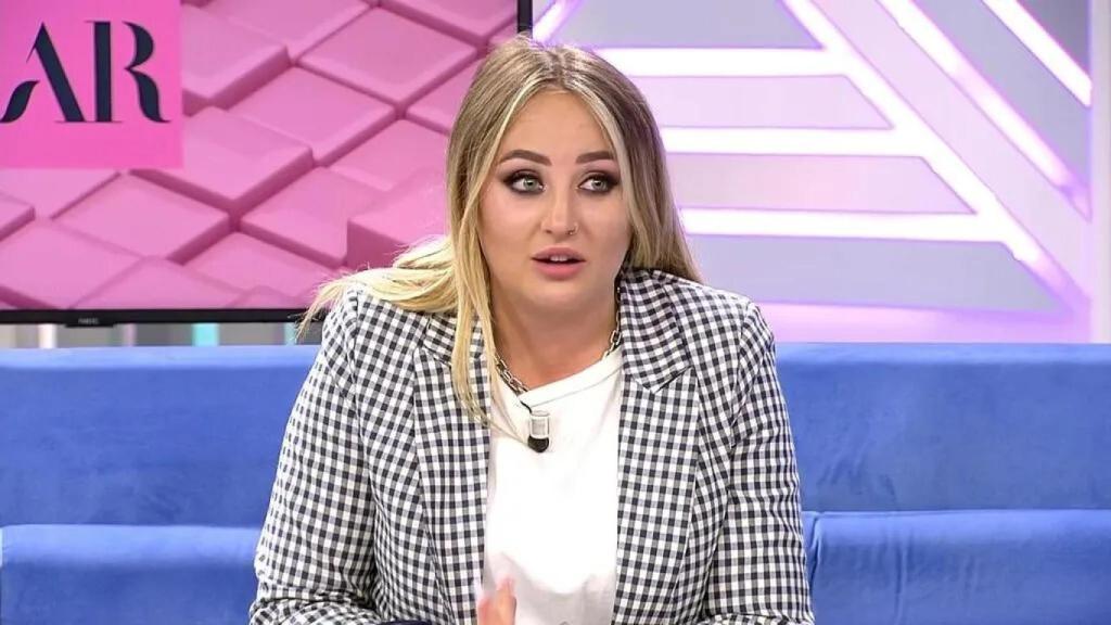Rocío Flores en su puesto de 'El programa de Ana Rosa'.