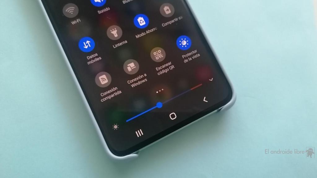 Cómo activar el protector de vista de One UI 3.1 de Samsung