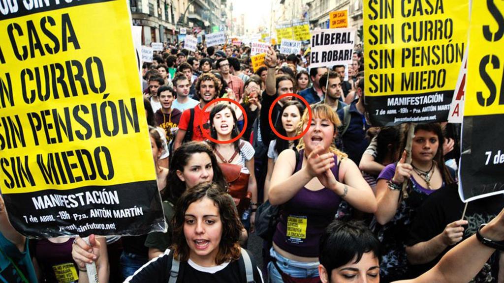 Las ministras Irene Montero e Ione Belarra, durante la manifestación del 7 de abril de 2011 que sirvió como antesala del 15-M.