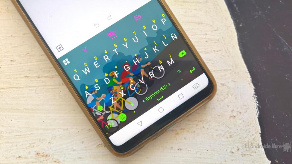 Un teclado para Android muy completo: así es Ginger