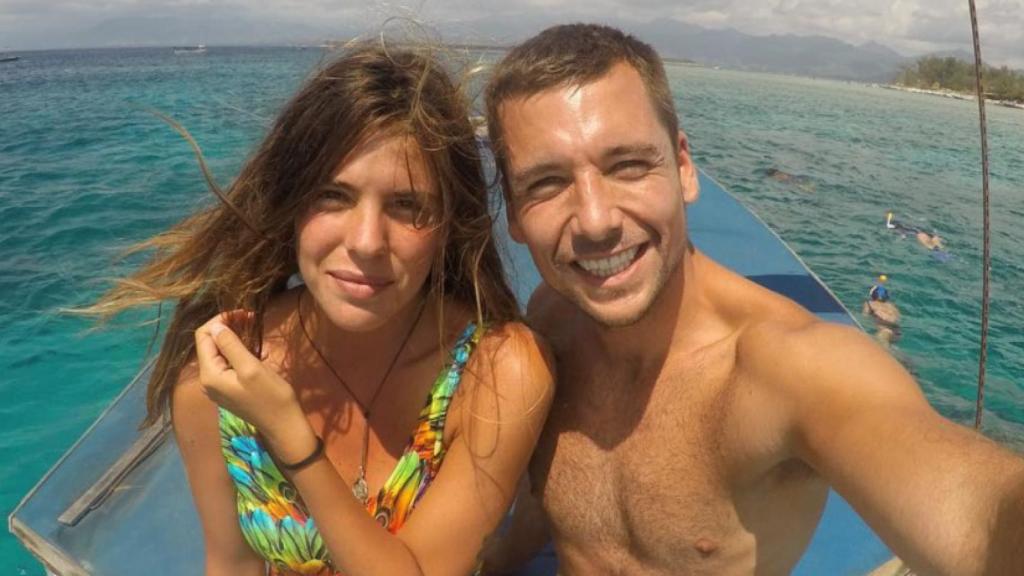 Laura y Benji en una de las muchas imágenes que han compartido en sus redes desde que comenzaron su relación.