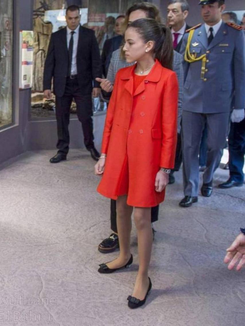 La princesa Lalla Khadija preside su primer acto en solitario a los 12 años.