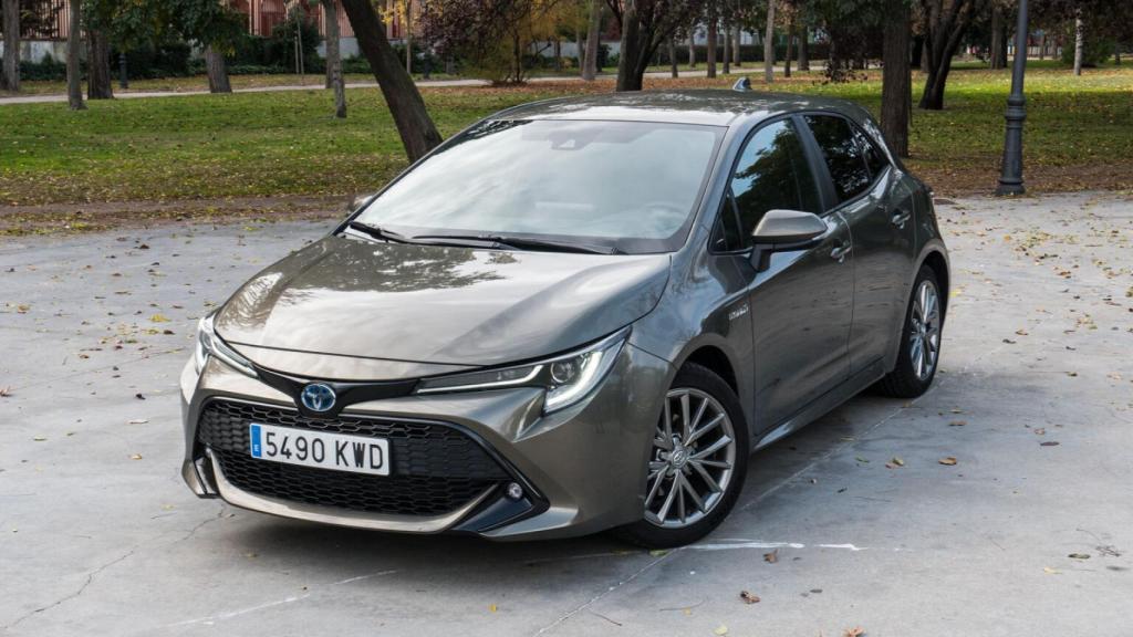 El Toyota Corolla es el coche híbrido más vendido en España.