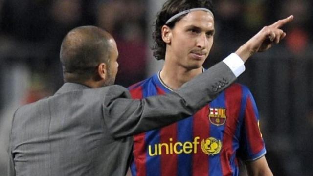 Pep Guardiola y Zlatan Ibrahimovic, durante un partido del Barça