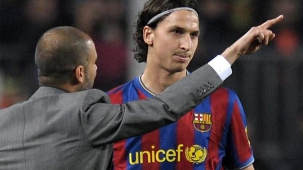 Pep Guardiola y Zlatan Ibrahimovic, durante un partido del Barça