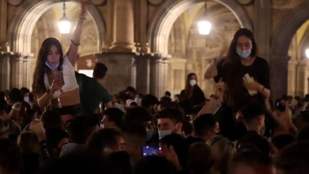 Imagen de la Plaza Mayor de Salamanca la madrugada del pasado domingo.