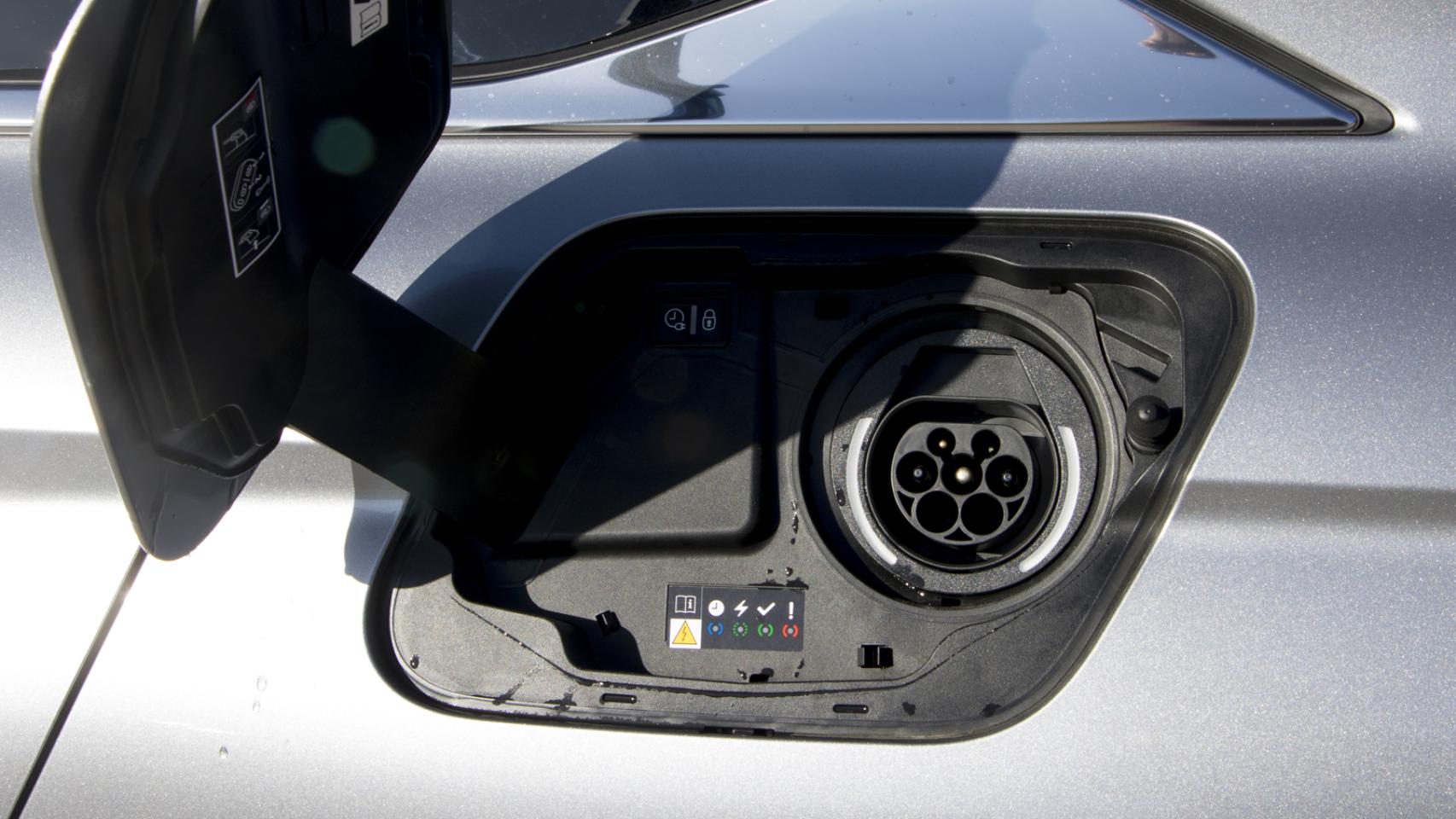 DS 9: galería de fotos de la nueva berlina híbrida enchufable