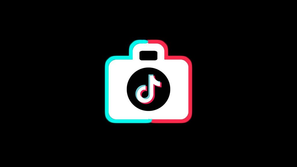 Fotomontaje con el logo de TikTok.