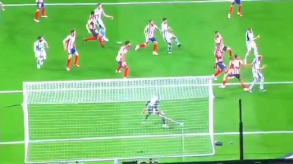 La posible mano de Llorente ante la Real Sociedad