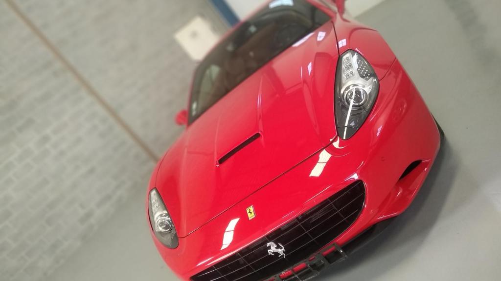 Uno de los deportivos de alta gama que tiene a la venta el empresario víctima del secuestro.