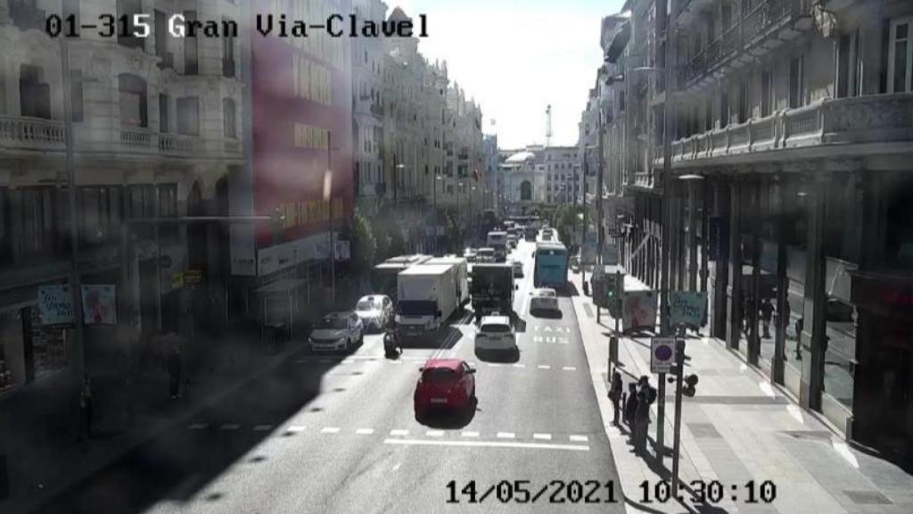 La pancarta de Piqué en Gran Vía