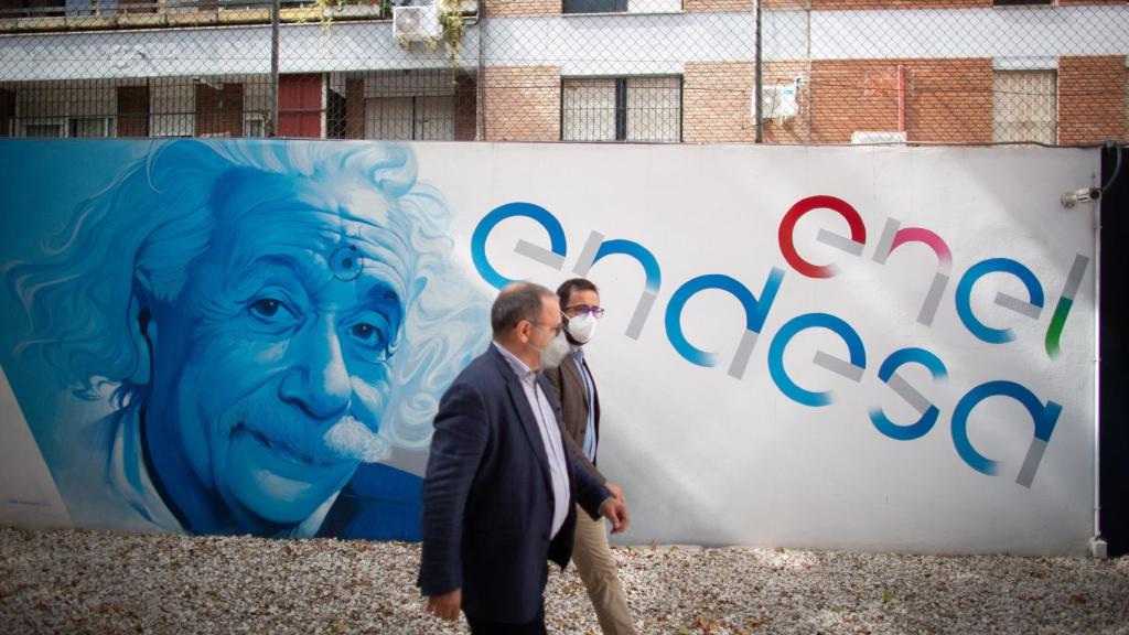 Javier Tejedor y José Antonio Franco en la sede de Endesa.