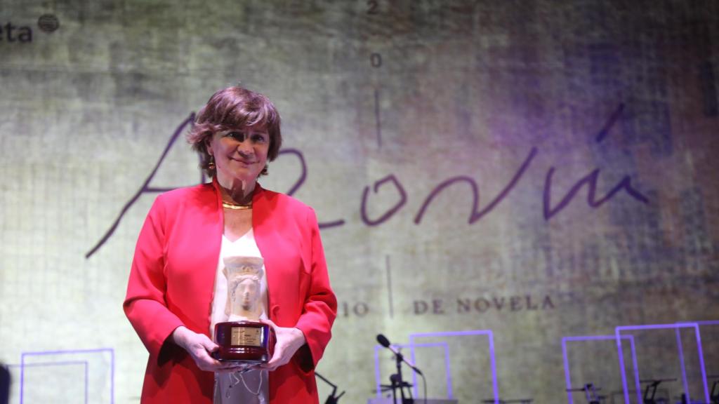 Nativel Preciado crea en 'El santuario de los elefantes' una novela de aventuras con fondo crítico.