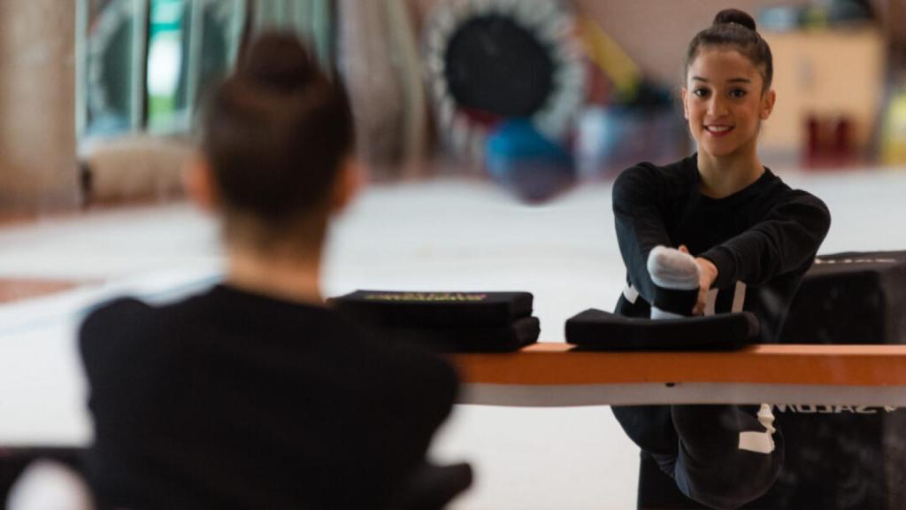 Sara Llana, gimnasta del equipo nacional