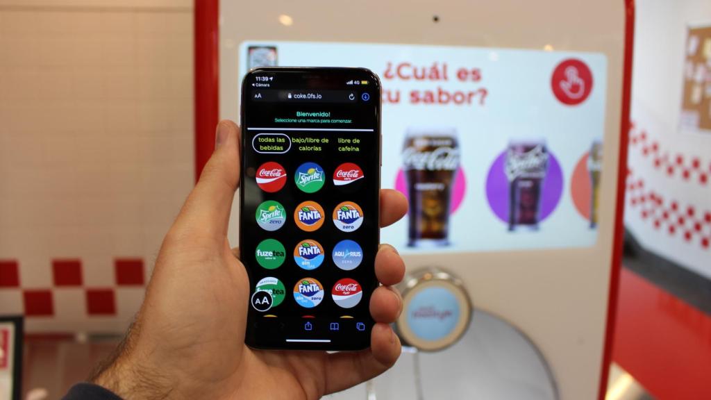 El móvil se convierte en la máquina de bebidas de Five Guys.