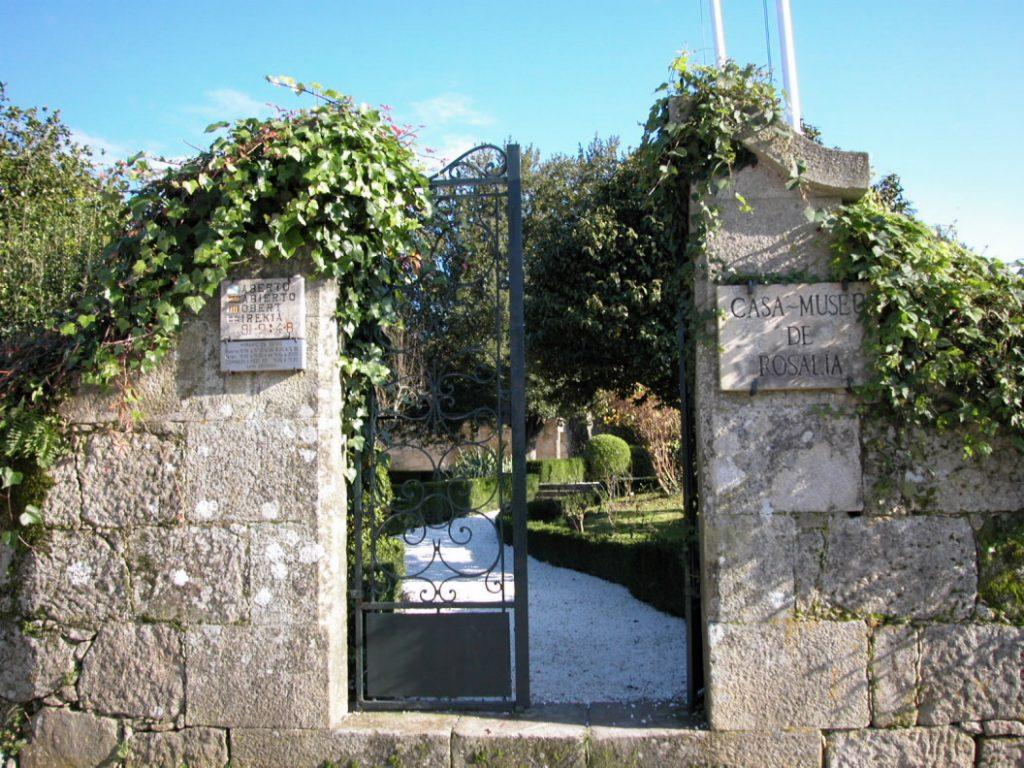 Casa Museo de Rosalía en Padrón  turismo.gal
