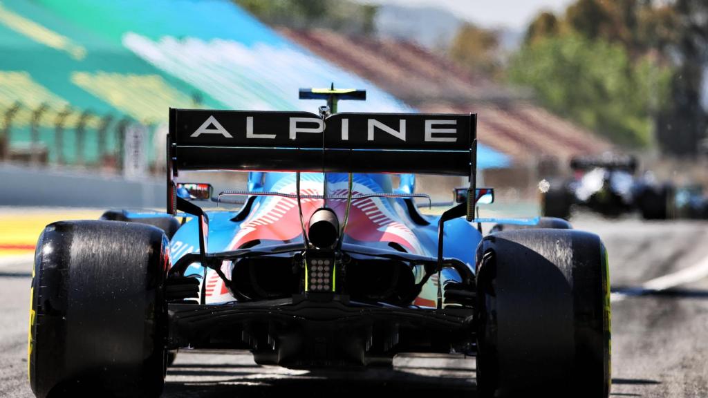 Vista trasera del Alpine de Esteban Ocon