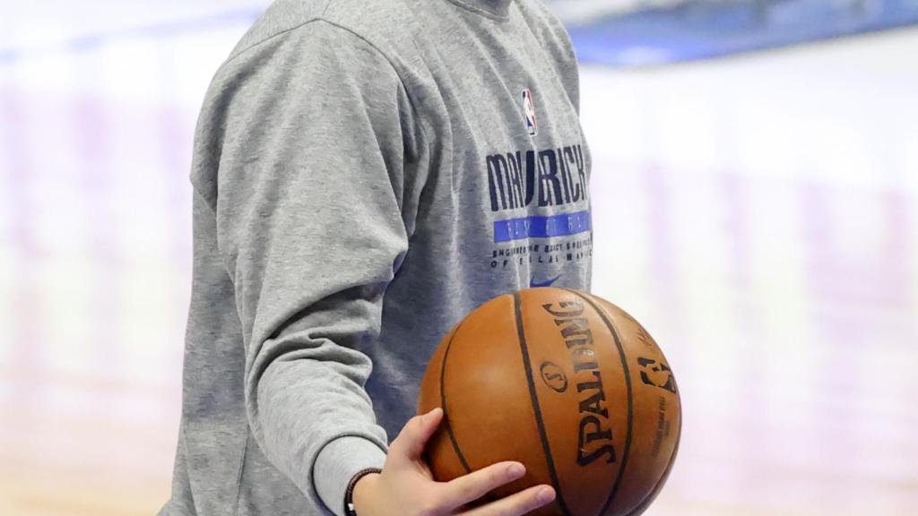 Doncic en un calentamiento antes de un partido con los Dallas Mavericks