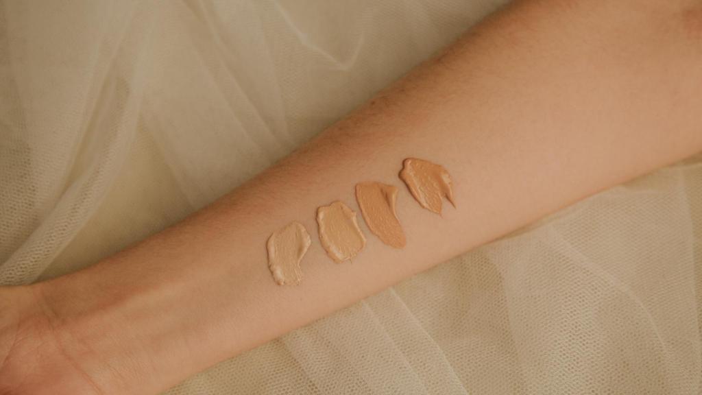 Los cuatro tonos diferentes de maquillaje.