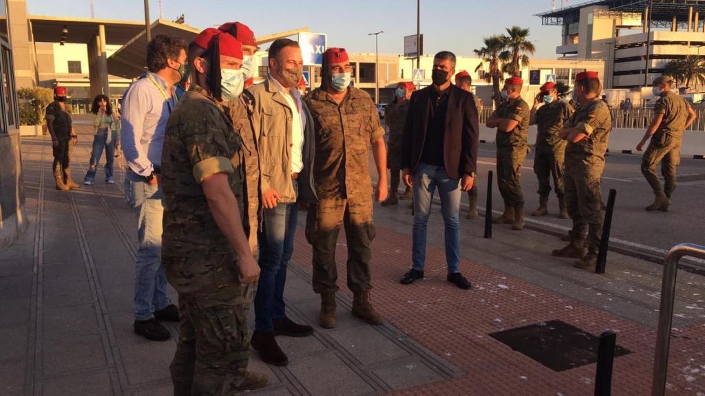 El presidente de Vox, Santiago Abascal, a su llegada a Algeciras.