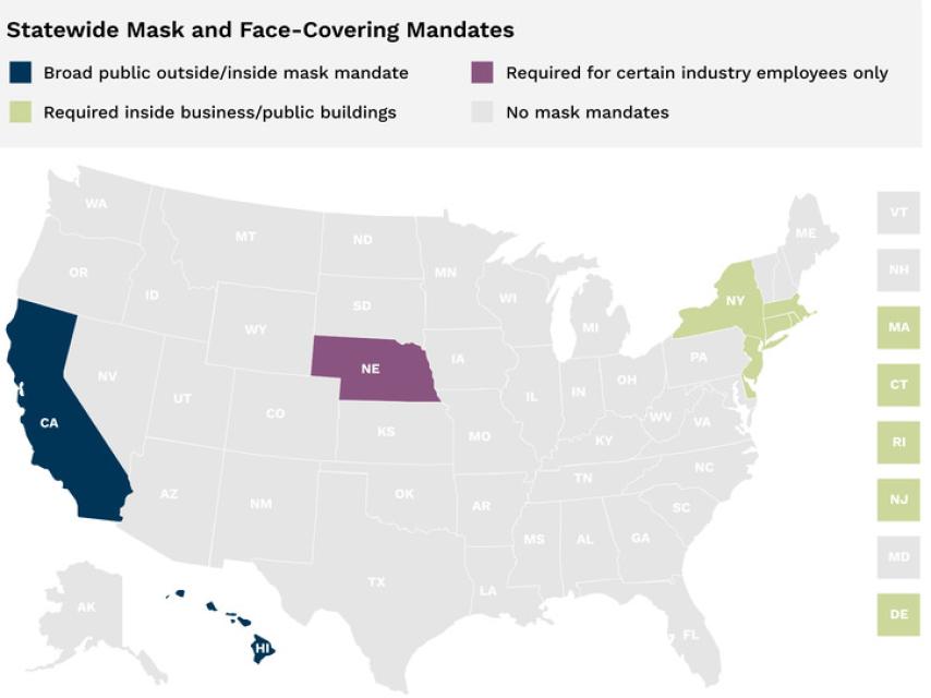 Azul: mascarilla obligatoria; verde: solo en interiores; morado: solo en algunos sectores; gris: sin regular.