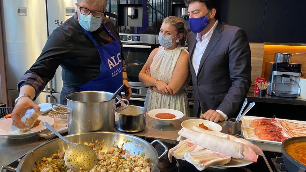 “Alicante Ciudad del Arroz” es un sello de calidad que otorga el Ayuntamiento, y con el que solo cuentan 24 establecimientos.