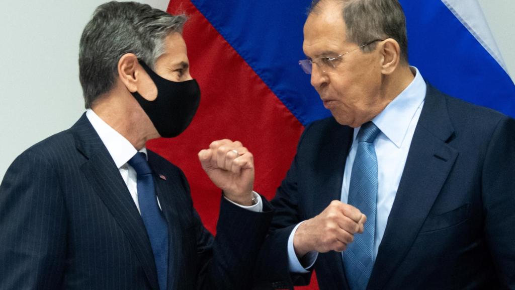 Antony Blinken y Serguéi Lavrov, tras la reunión.
