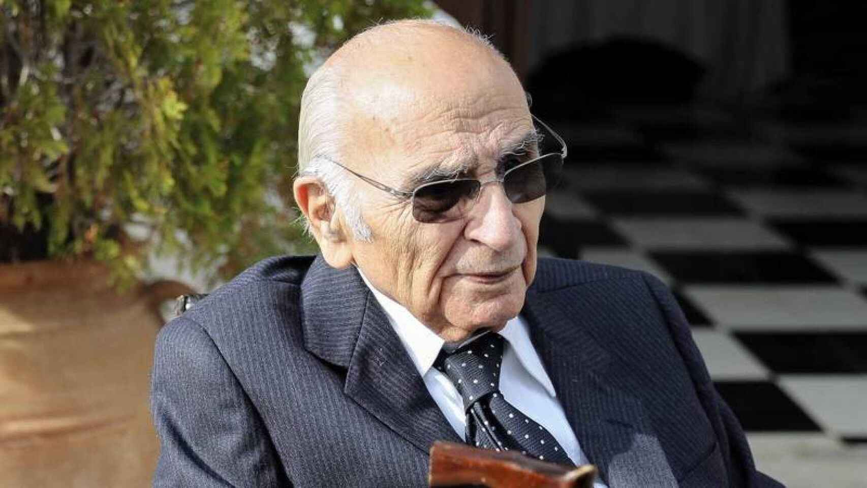 El poeta y académico Francisco Brines. EFE.