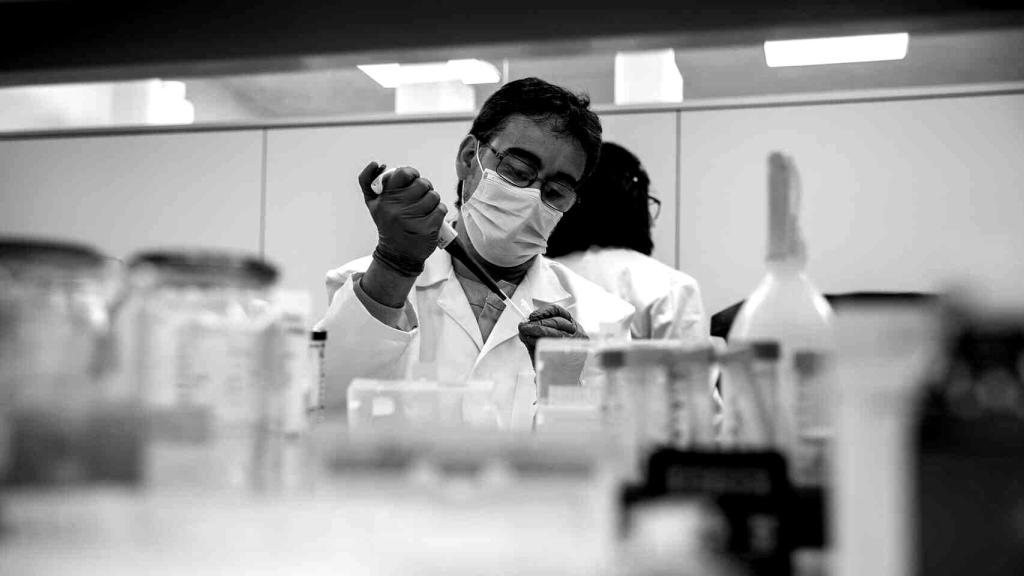 Instalaciones dedicadas a la producción de vacunas.